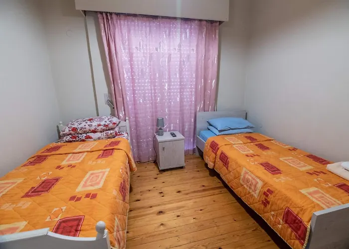 Mitropoli\'S Home